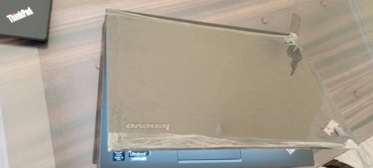 Lenovo Thinkpad T440s Core i7-4600U Gen 8GB Ram 128 GB SSD 17