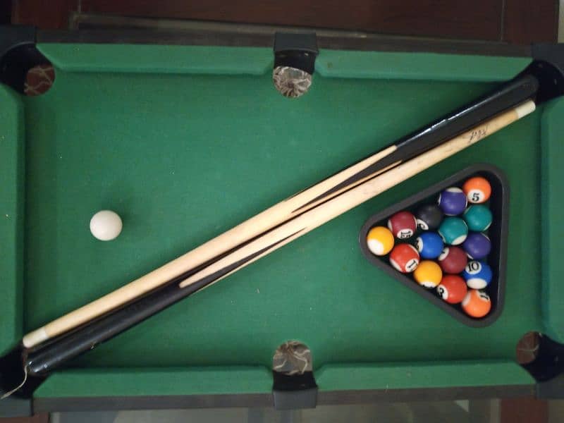 kids toy snooker pool table 12"-18" 1
