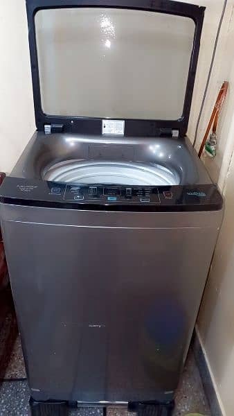 12 kg HAIR 120-826 FULL AUTOMATIC WASHING MACHINE FOR URGENT SALE 1