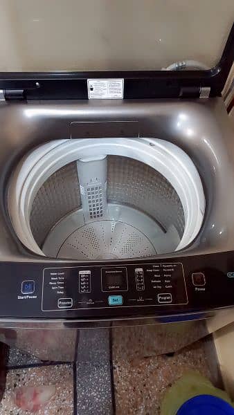 12 kg HAIR 120-826 FULL AUTOMATIC WASHING MACHINE FOR URGENT SALE 4
