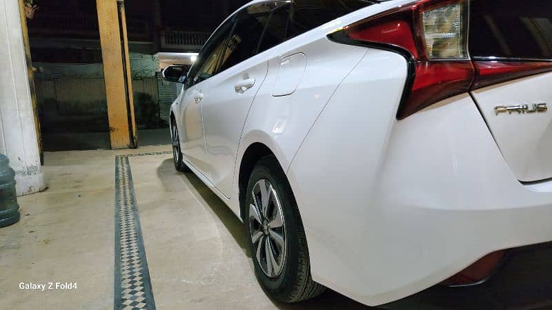 toyota prius 2020 for sale 6