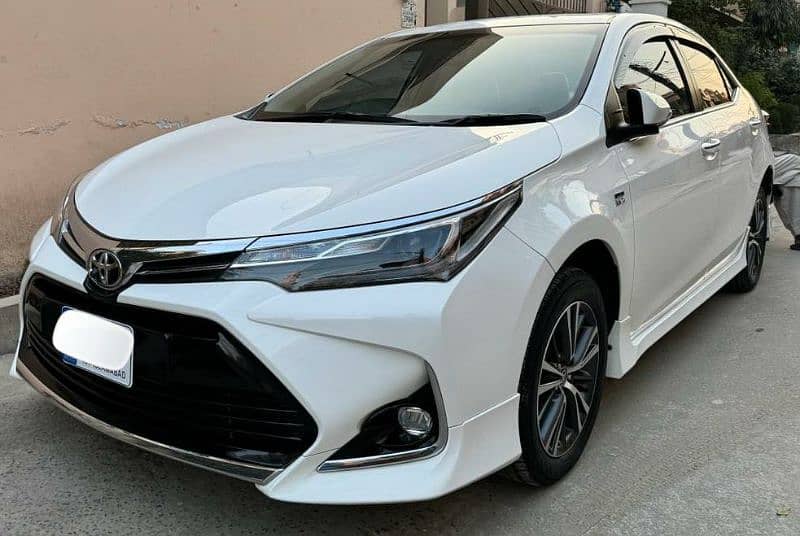 Altis 1.6 auto special Edition 2022 Bank leased 1