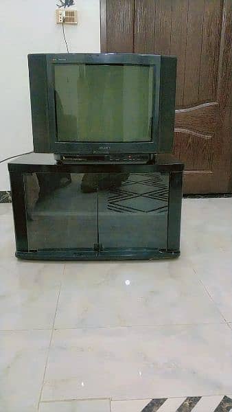 Tv with free Tv Stand bahas n kre rate final H 2