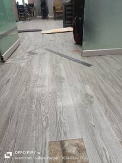 vinyl flooring tiles wooden texture local and imported Best fitting 0