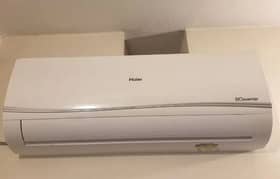 Haier 1.5 ton inverter AC heat and cool in genuine condition