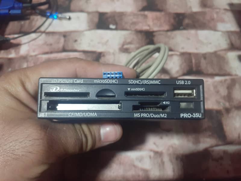 PC/ Computer or Laptop DVD-Rom, Super Drive & Built-in Card Readers 1