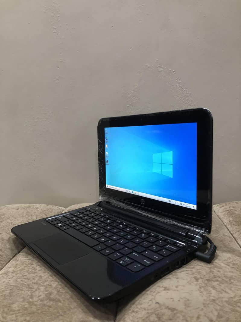 Hp Pavilion 10 Notebook Pc AMD A4 Awesome Mini laptop 1