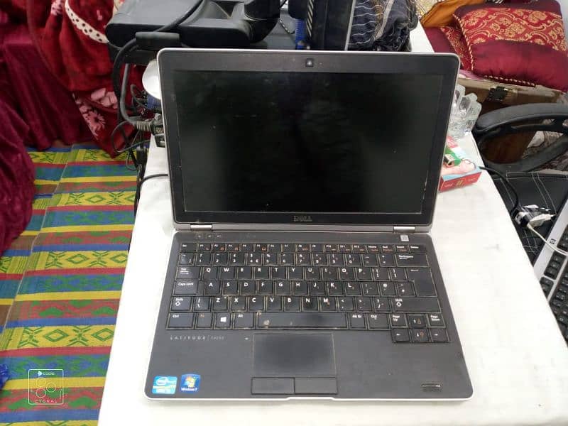 Dell Laptop i3-3120M 5