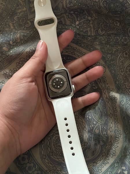 apple watch series 8 (41mm) 2
