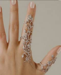 Beautiful Avon Double Finger Ring