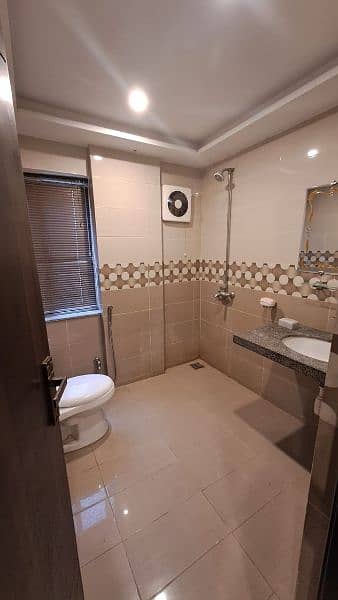 One bedroom furnished flat available for rent in bahria town Lahore 13