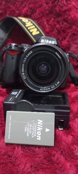 Nikon D40 With 18-55 Lens 1