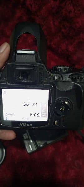 Nikon D40 With 18-55 Lens 5