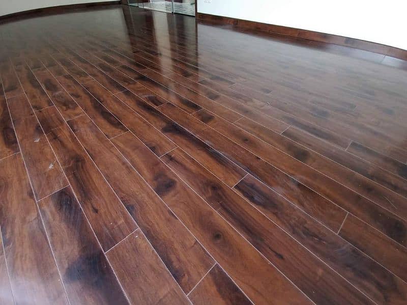 Laminate wood floor/ Vinyl wooden floors/ wallpaper window blinds. 1