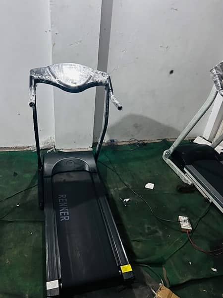 03007227446 treadmill running machine 4