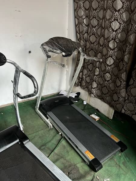 03007227446 treadmill running machine 13