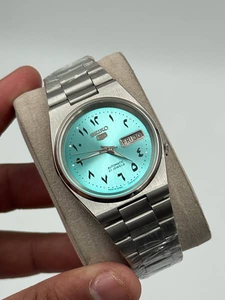 Seiko 5 Automatic Mens Wristwatch 2