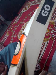 Tennis bat  hard  made in Sialkot new in condition ,very hard bottom