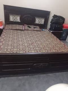 bed dressing side tables not mattress
