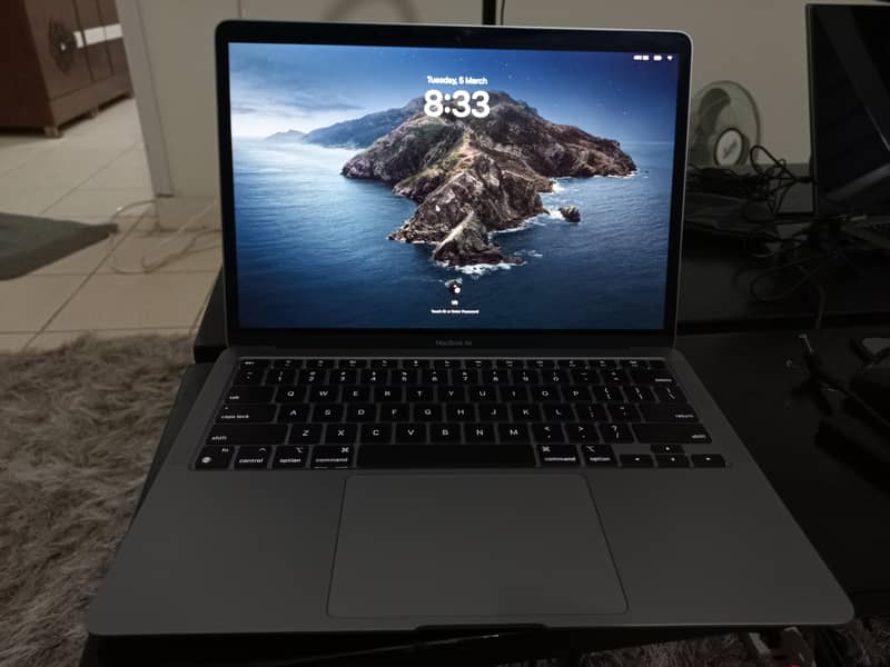 Selling my Mac Book AIR M1 0