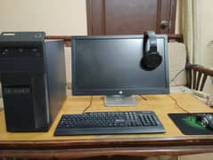 Gaming PC With 2 Monitors