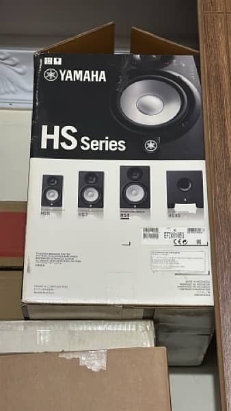 Yamaha HS8 Studio Monitors | Brand new Condition | 10/10++ 2