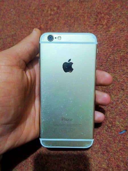 Iphone 6.32GB. 10/10 condition. PTA approved. 1