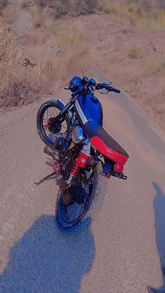 Honda 125 modified to cafay racer Lahore number with original parts