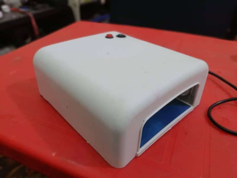 9 Watts UV Nail Dryer Lamp, Imported 8
