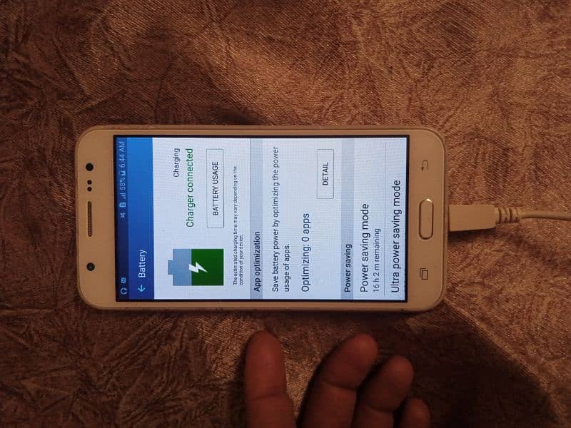 Samsung Galaxy J5 Duos urgently selling serious buyers only contact 9