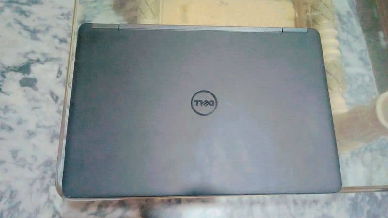 Laptop Dell i5 model 03081876956 2