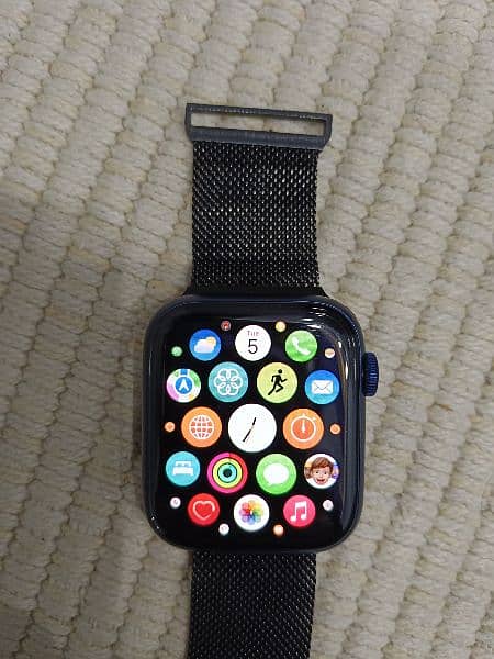 Apple Watch Series 6   (44MM)  GPS 0
