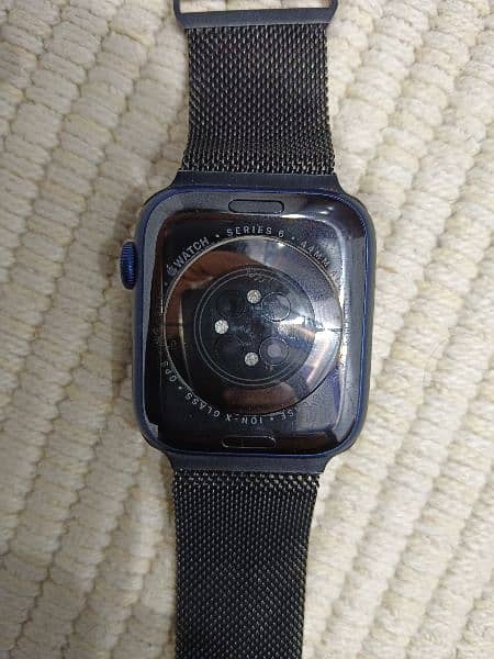 Apple Watch Series 6   (44MM)  GPS 3