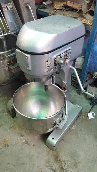10 kg capacity planetary Mixer machine imported 220 voltage 4