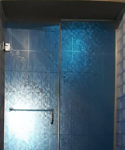 Shower glass door 3