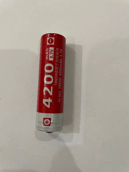 3.7v 4200mAh rechargeable cell 18650 lithium ion 4