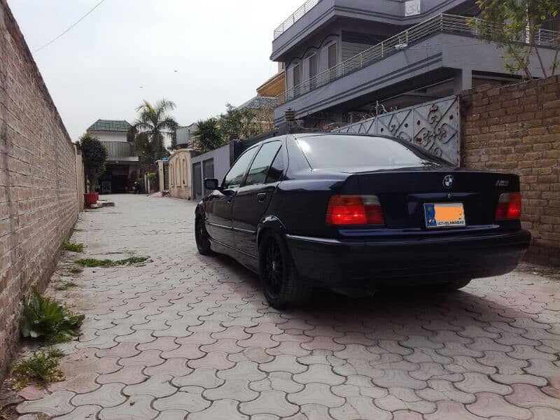 BMW E36 318i 6