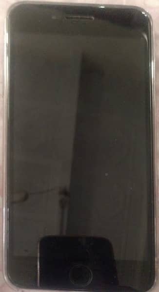 iPhone 7 Plus 128gb pta on battery 90% con 10/9 with box 1