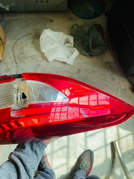 Toyota Yaris Back Light 7