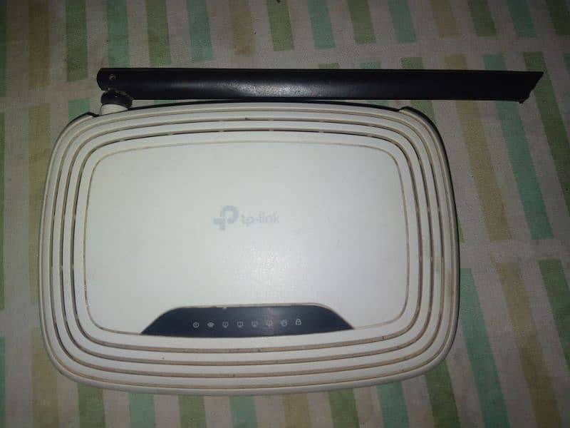 Rs:1750 _ model:TL-WR740N 1500Mbps Wireless N Router 0