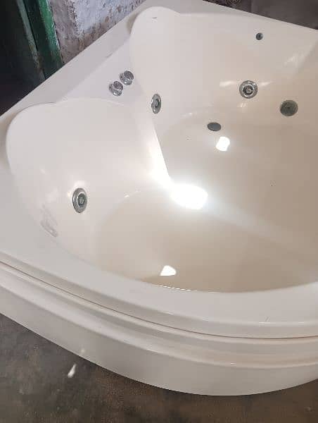 imported bath tub 18