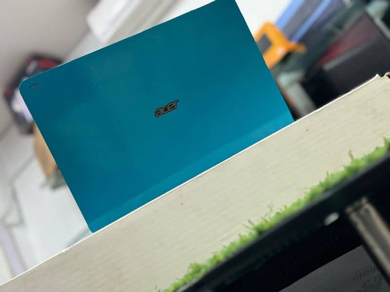 Acer Ultrabook 1