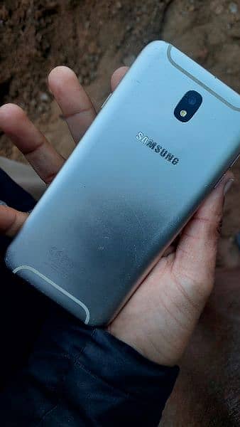 SAMSUNG J7 PRO GOOD CONDITION FOR SALE wtsap 03319757208 5