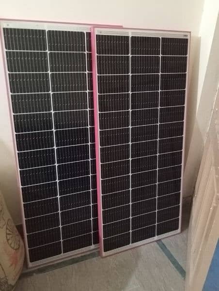 New MG solar panels for sale in very excellent condition 1