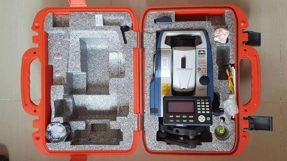 Sokkia CX105 Reflectorless Total Station 5" CX Series 5