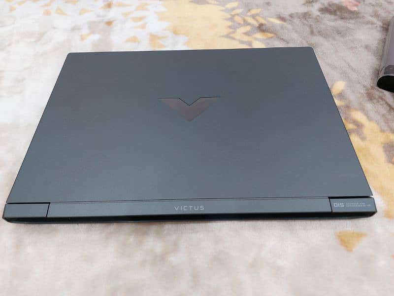 Victus by HP Gaming Laptop 8