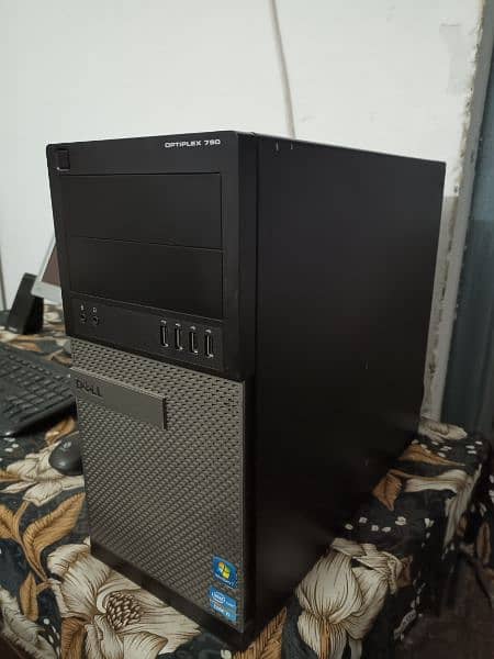 core i5 2nd generation PC with 1 GB graphic card DDR5 128 bit 3