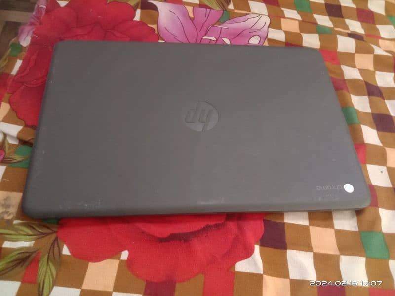 HP Chromebook 14 g5 14' inches display 3