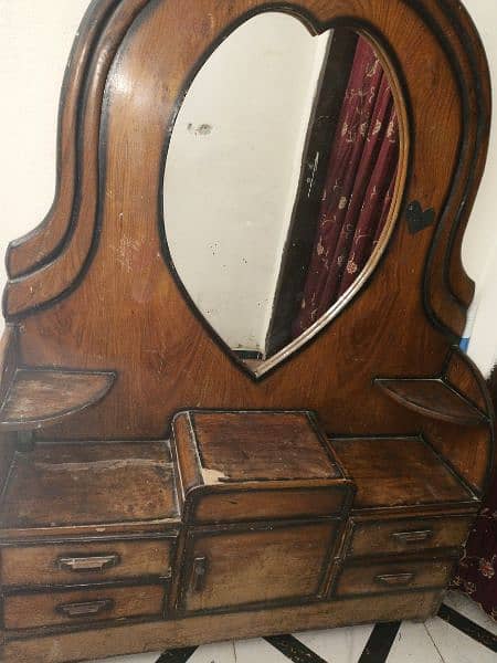 wooden dressing table for urgent sale 2