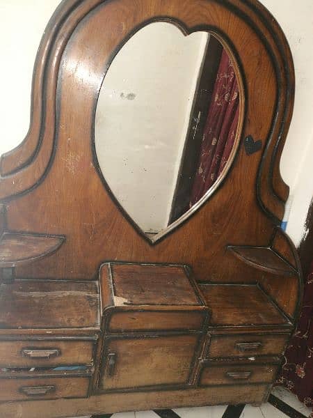 wooden dressing table for urgent sale 4